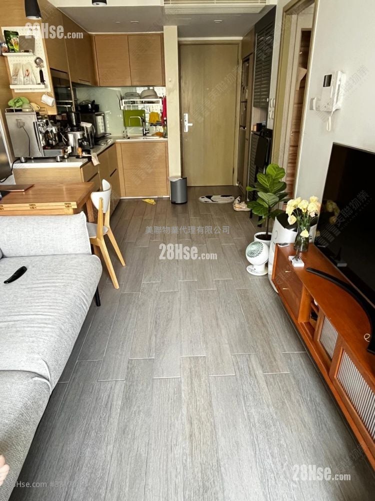 The Wings Rental 2 Bedrooms , 1 Bathroom 362 ft²