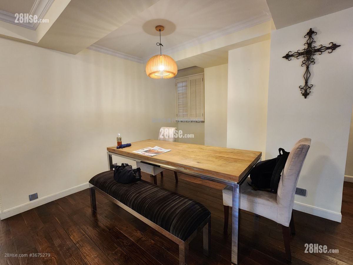 翡翠閣 租盤 3 房 , 3 浴室 1,648 平方呎