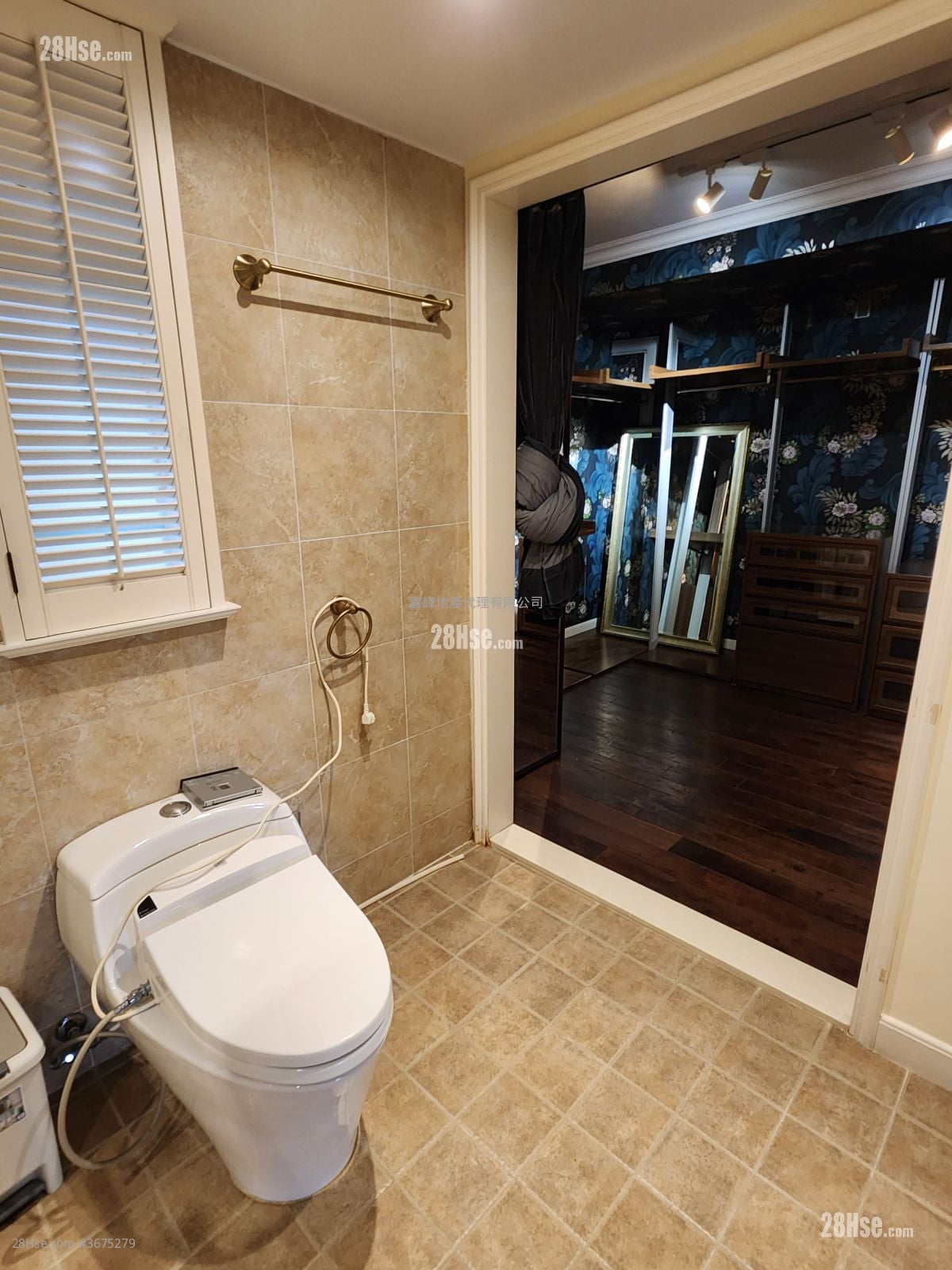 翡翠閣 租盤 3 房 , 3 浴室 1,648 平方呎