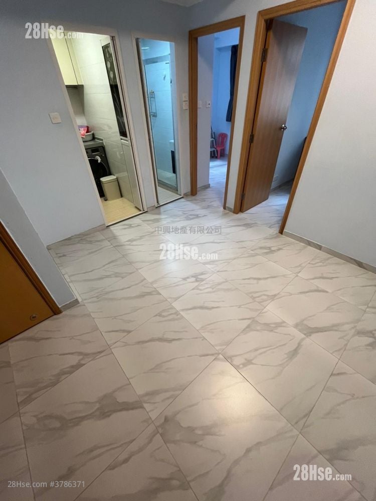 康宁大厦 租盘 2 房 , 1 浴室 340 平方尺