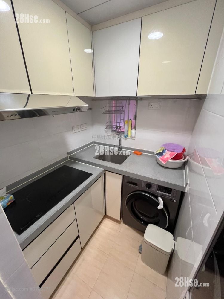 康宁大厦 租盘 2 房 , 1 浴室 340 平方尺