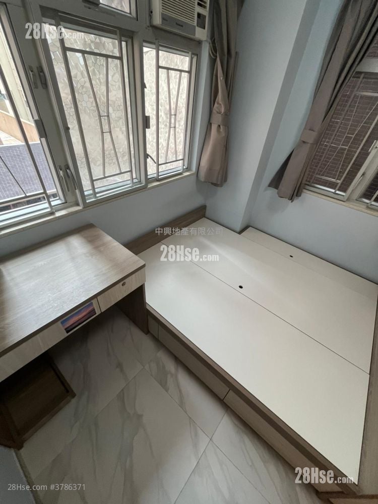 康宁大厦 租盘 2 房 , 1 浴室 340 平方尺