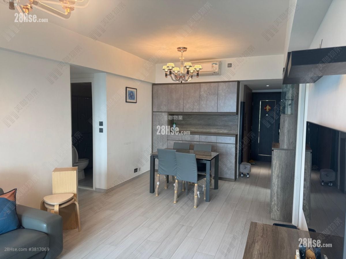 Hemera Sell 3 Bedrooms , 2 Bathrooms 788 ft²