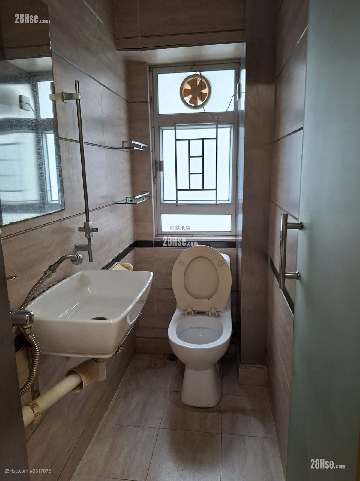 Houston Industrial Building Rental 2 Bedrooms , 2 Toilets