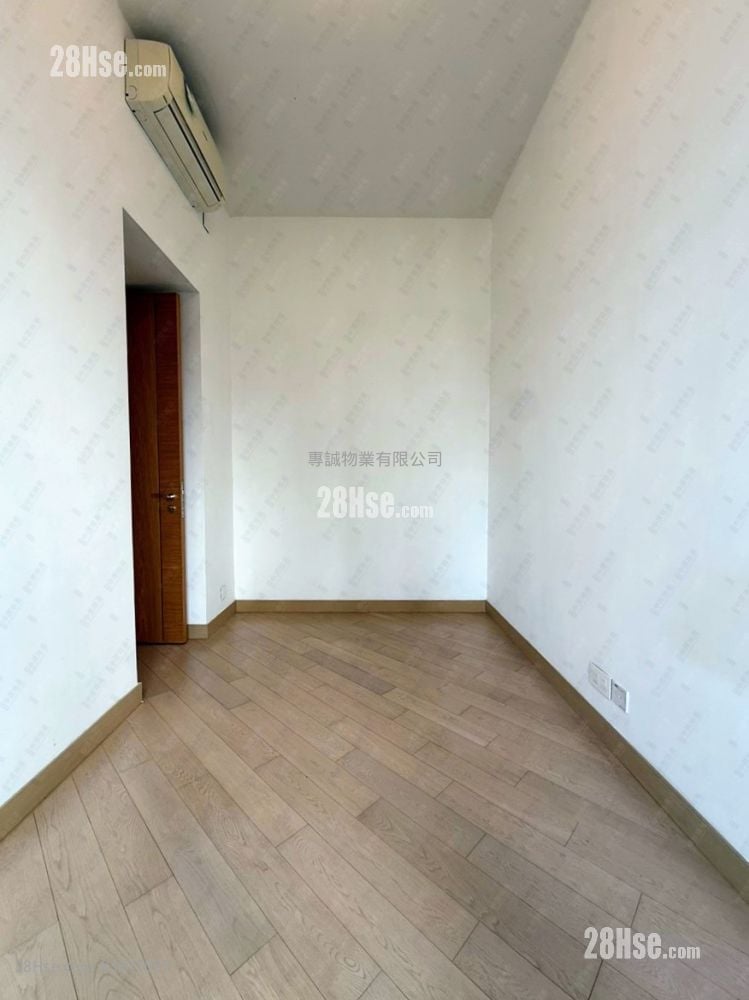 Imperial Kennedy Rental 2 Bedrooms , 1 Bathroom 525 ft²