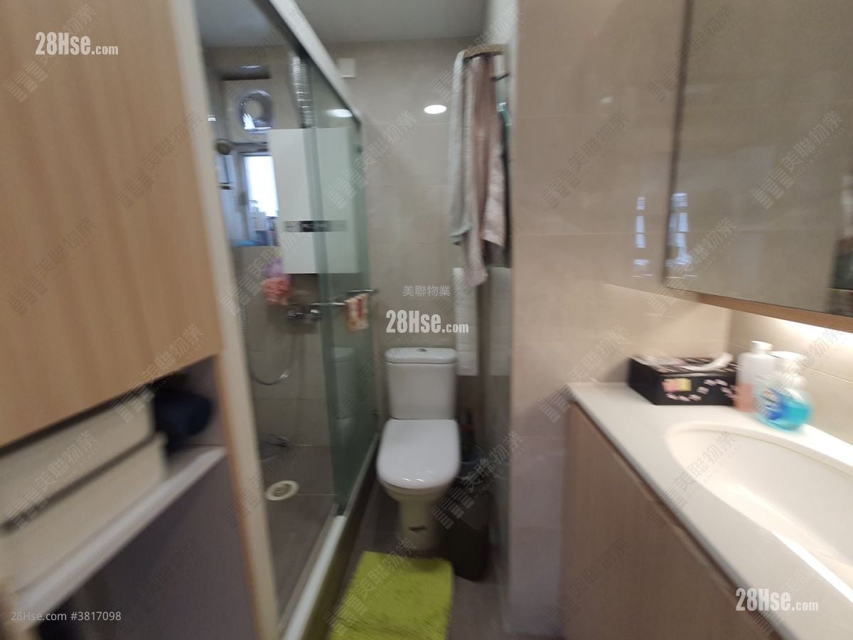 霞明阁 售盘 3 房 761 平方尺