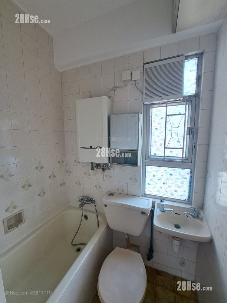 珍寶大廈 售盤 2 房 , 1 浴室 310 平方呎