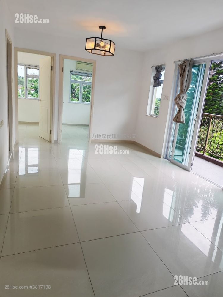 村屋 租盤 3 房 , 1 浴室 630 平方呎