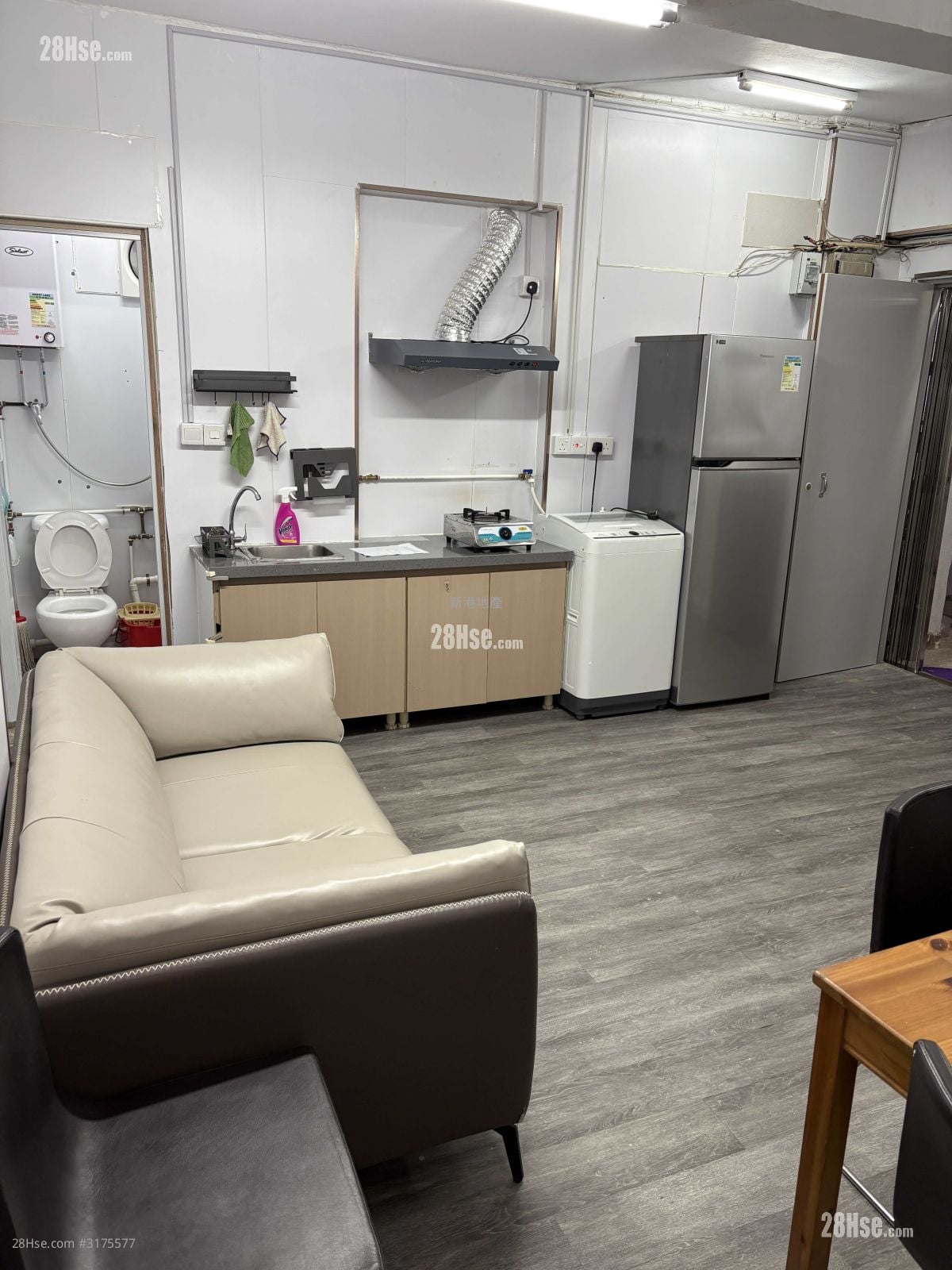 Apartment Rental 2 Bedrooms , 1 Bathroom 420 ft²