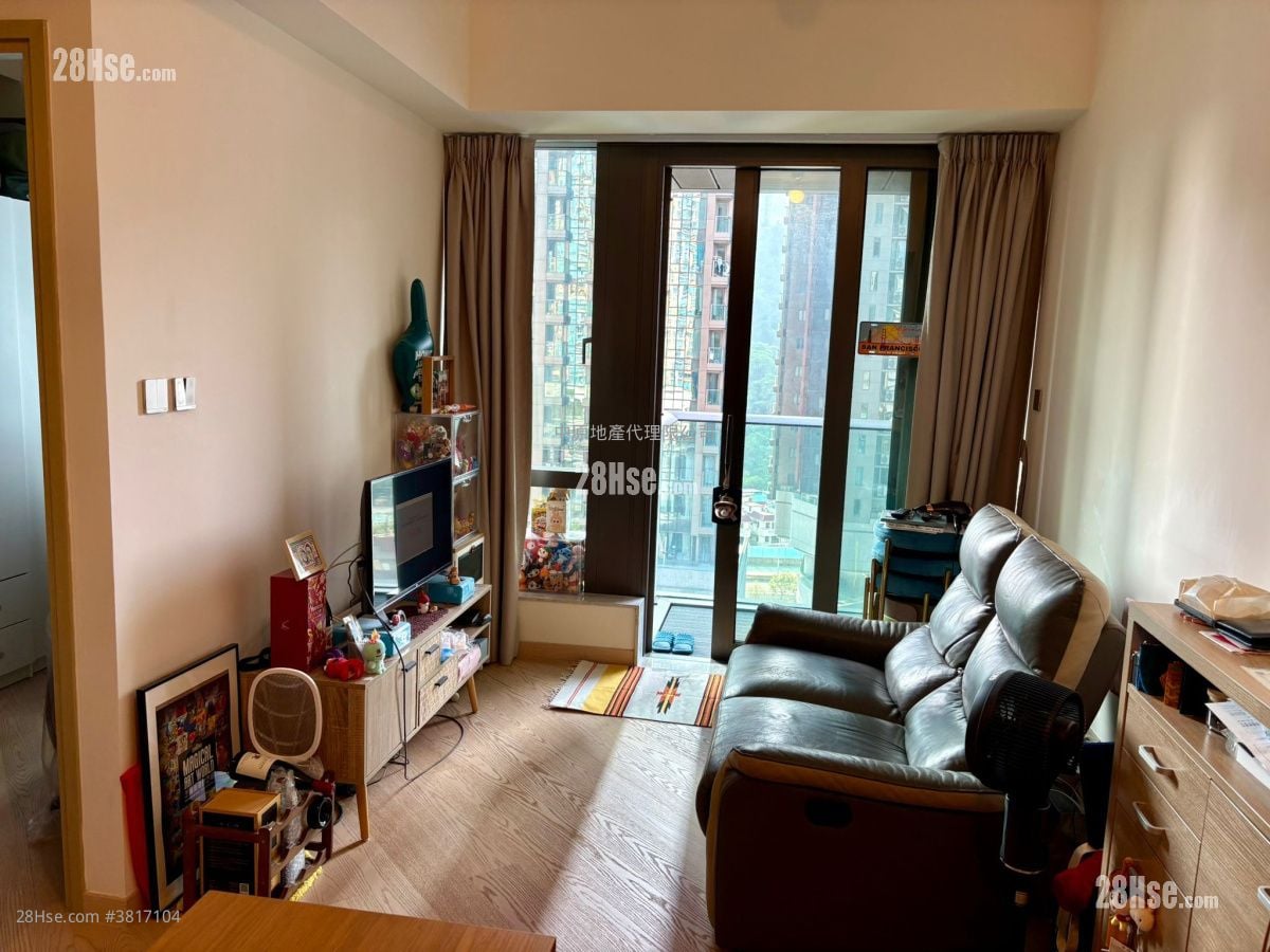 The Arles Rental 2 Bedrooms , 1 Bathroom 462 ft²