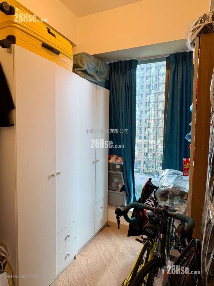 The Arles Rental 2 Bedrooms , 1 Bathroom 462 ft²