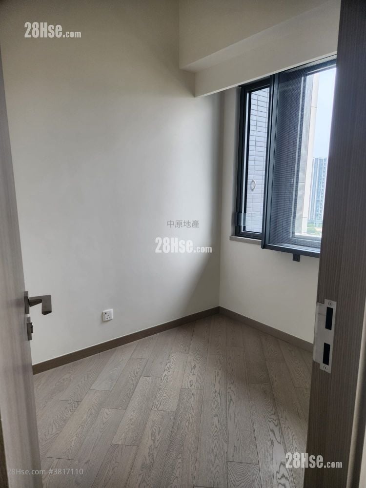 Silicon Hill 租盘 407 平方尺