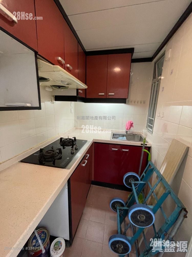 花都广场 租盘 370 平方尺