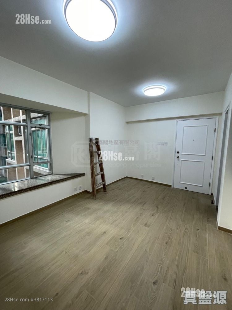 花都广场 租盘 370 平方尺