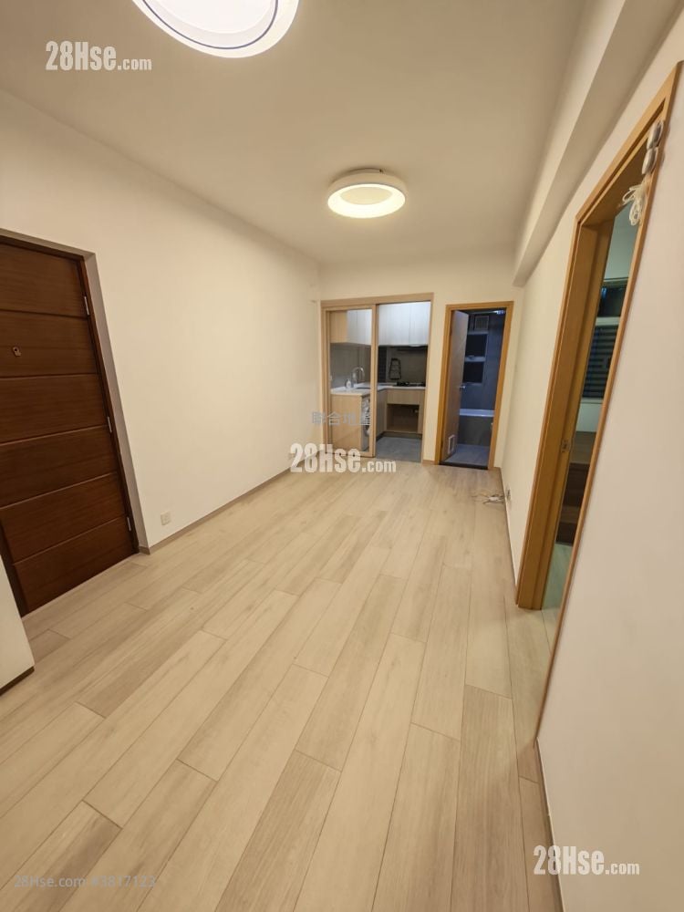 Kanfield Mansion Rental 2 Bedrooms , 1 Bathroom 410 ft²