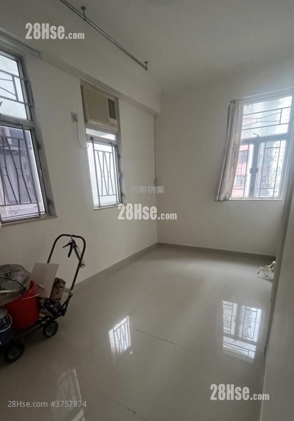 美菲閣 租盤 2 房 330 平方呎