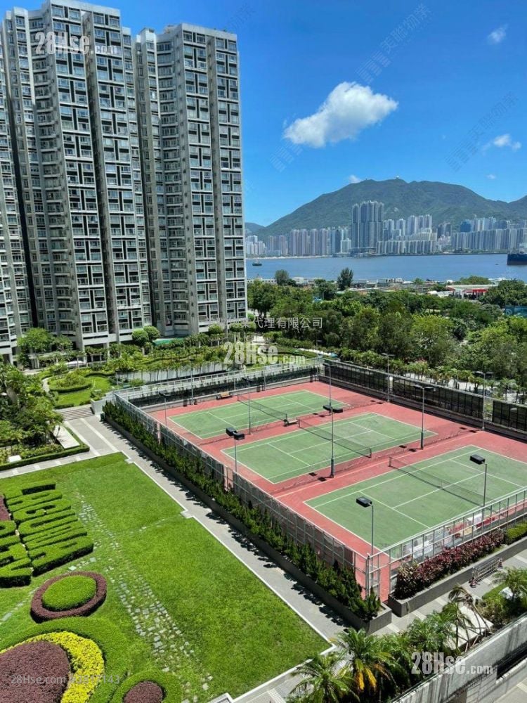 Laguna City Sell 3 Bedrooms 687 ft²