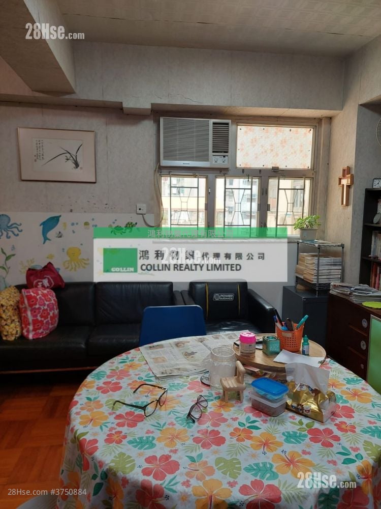 翡翠洋樓 售盤 2 房 , 1 浴室 646 平方呎