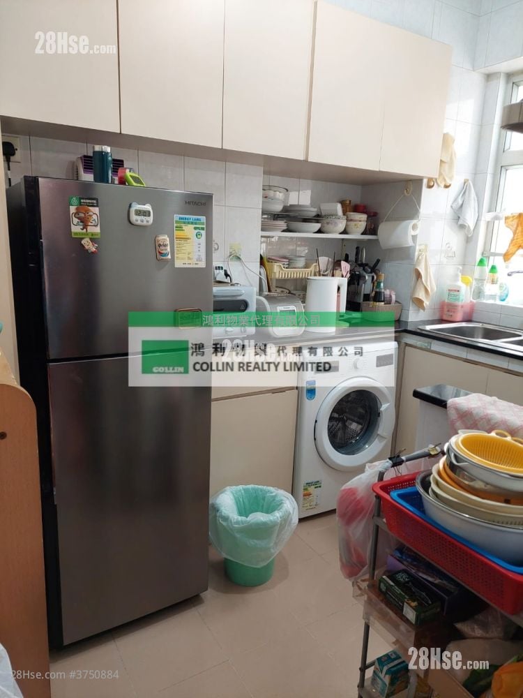 翡翠洋樓 售盤 2 房 , 1 浴室 646 平方呎