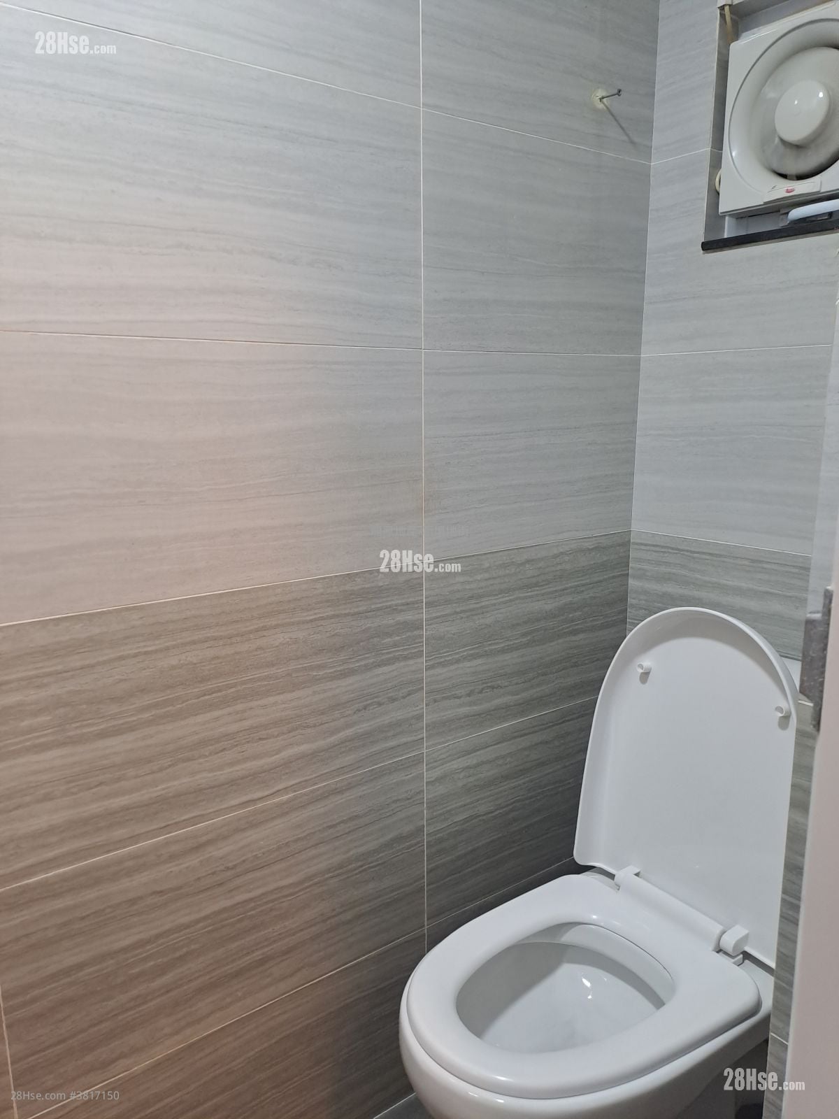 长辉大厦 租盘 开放式间隔 , 1 浴室 202 平方尺