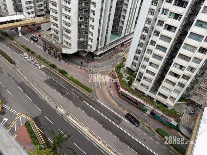 Whampoa Garden Sell 4 Bedrooms 755 ft²