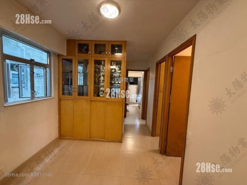 Whampoa Garden Sell 4 Bedrooms 755 ft²