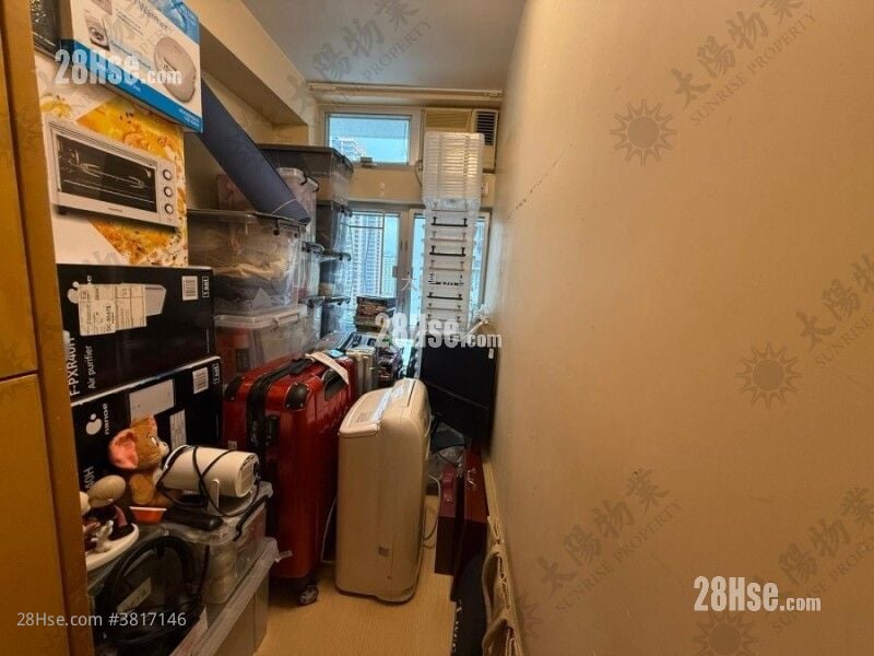 Whampoa Garden Sell 4 Bedrooms 755 ft²