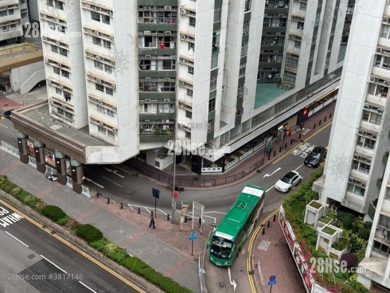 Whampoa Garden Sell 4 Bedrooms 755 ft²