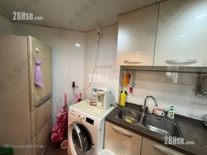 Whampoa Garden Sell 4 Bedrooms 755 ft²