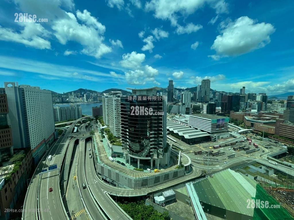 半島豪庭 售盤 4 房 , 2 浴室 1,063 平方呎