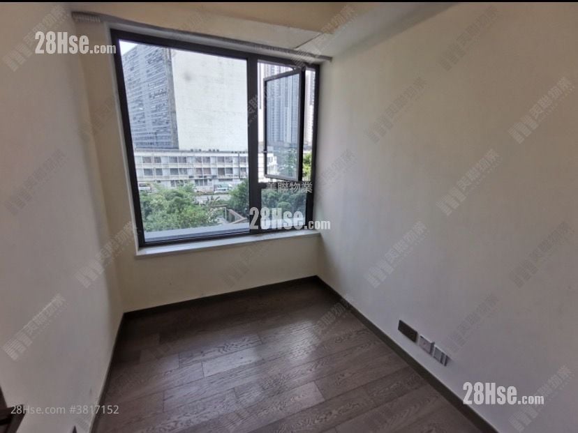 映日湾 售盘 2 房 443 平方尺