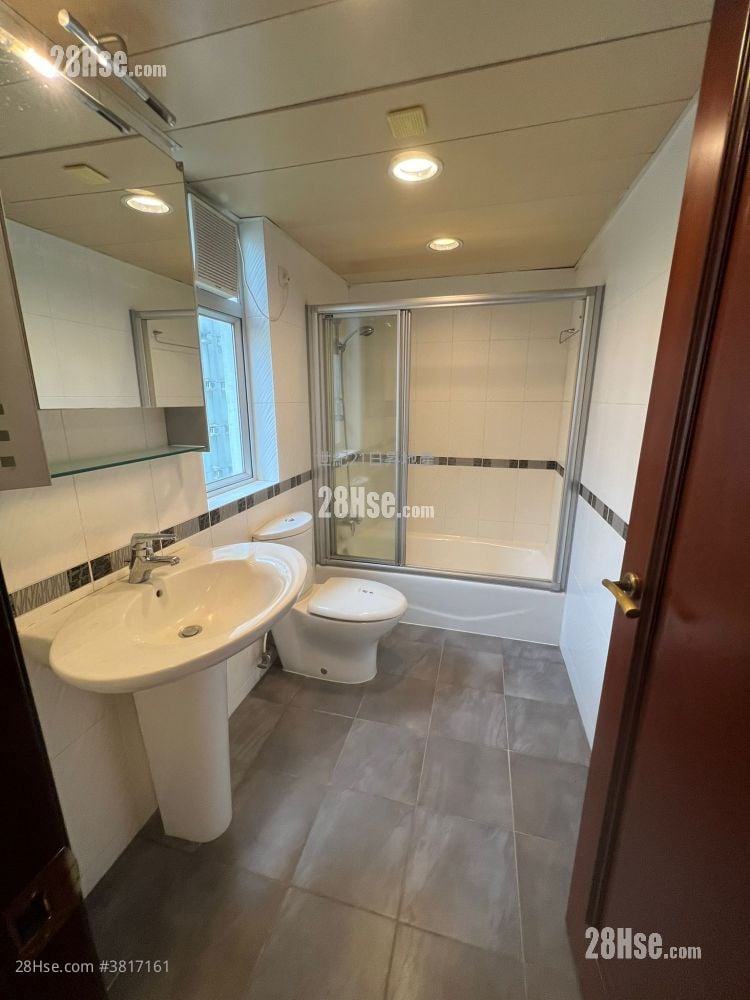 城市花園 售盤 3 房 , 2 浴室 1,226 平方呎