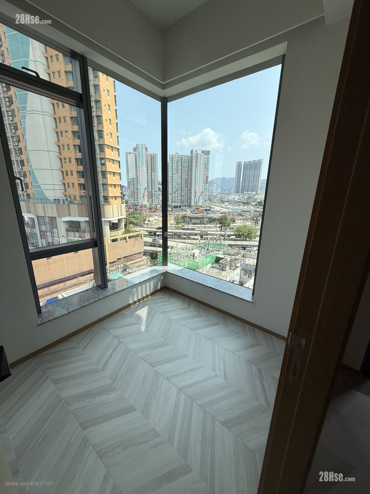 Eight Southpark Rental 1 Bedroom , 1 Bathroom 261 ft²