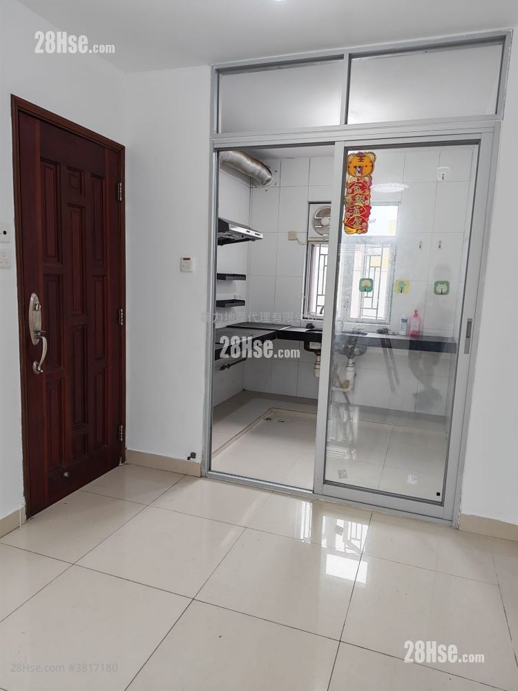 村屋 租盤 2 房 , 1 浴室 630 平方呎