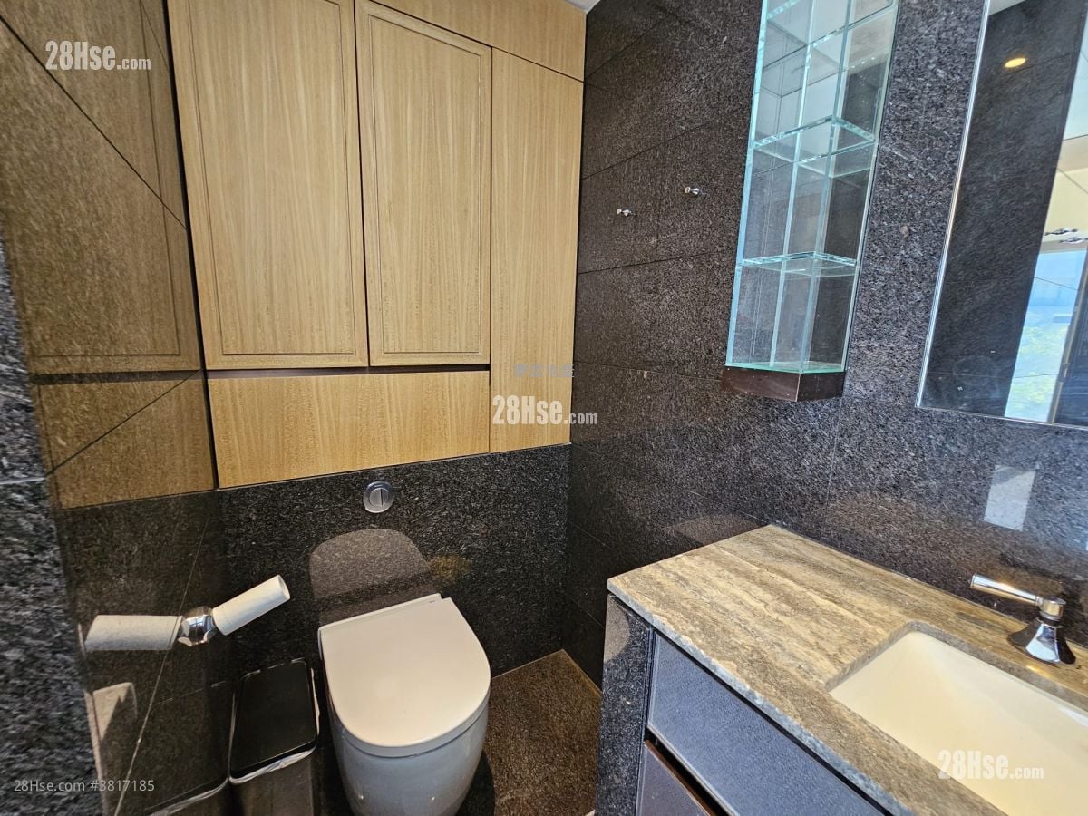 Eight Kwai Fong Happy Valley 租盘 1 房 , 1 浴室 411 平方尺