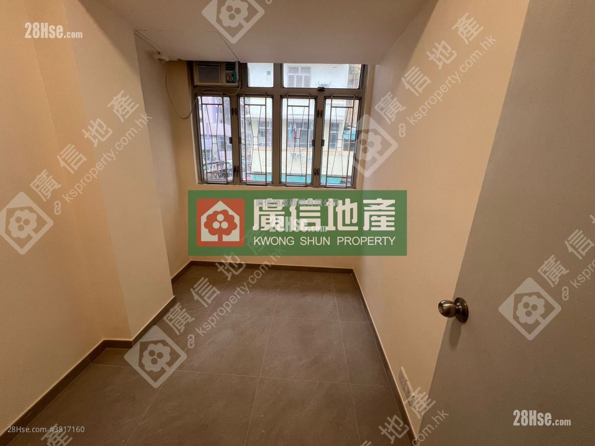 金冠樓 售盤 2 房 , 1 浴室 339 平方呎