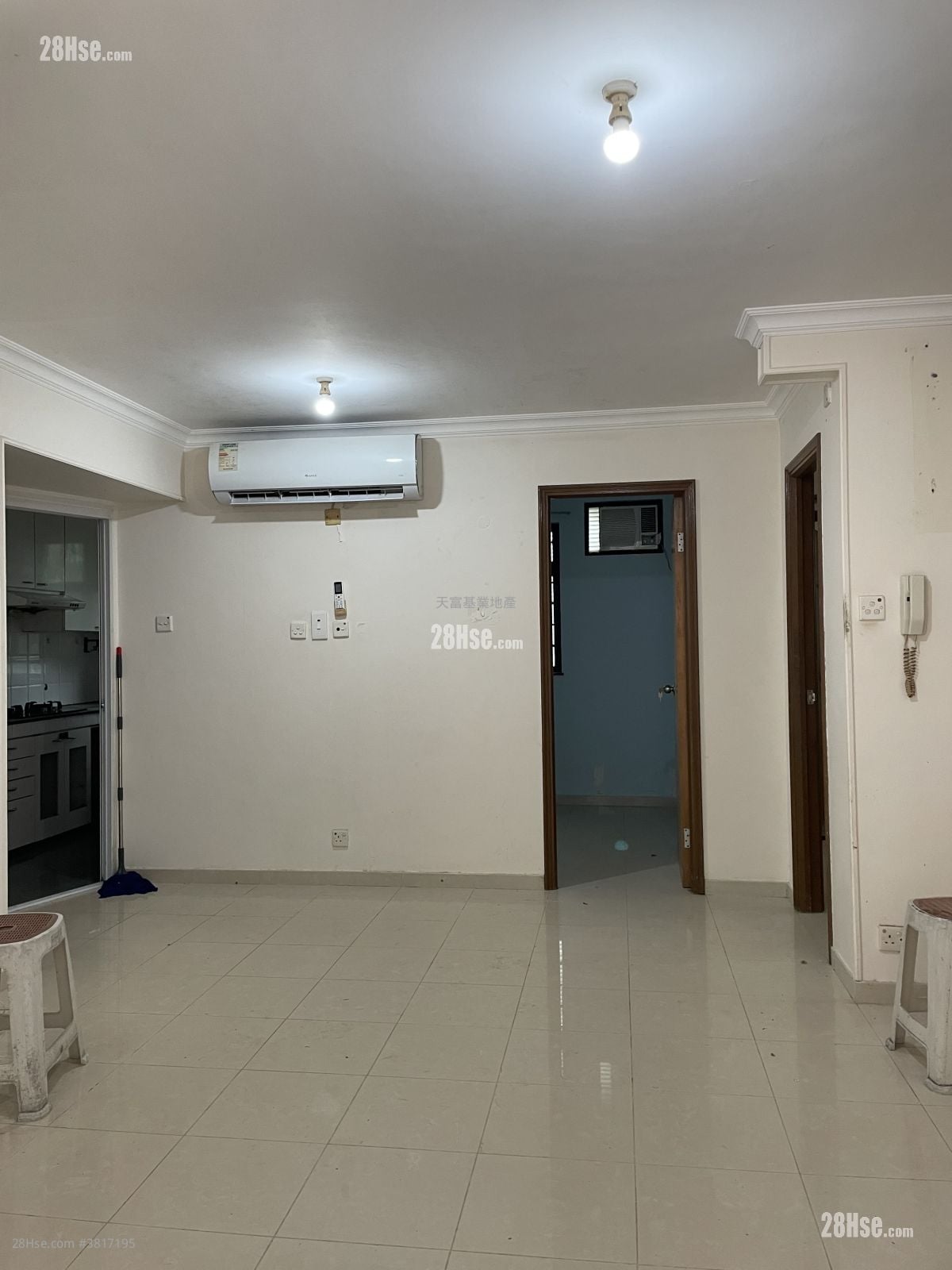 孟公屋 租盘 3 房 , 1 浴室 700 平方尺