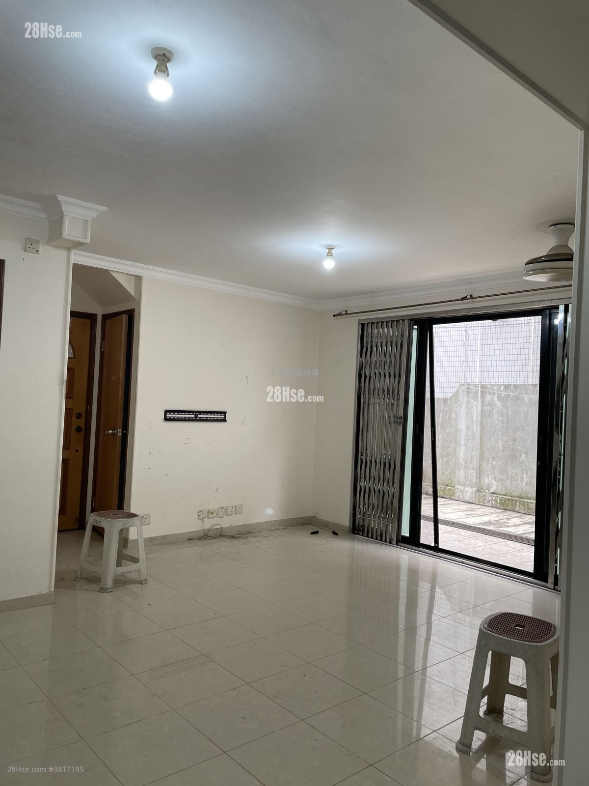 孟公屋 租盘 3 房 , 1 浴室 700 平方尺