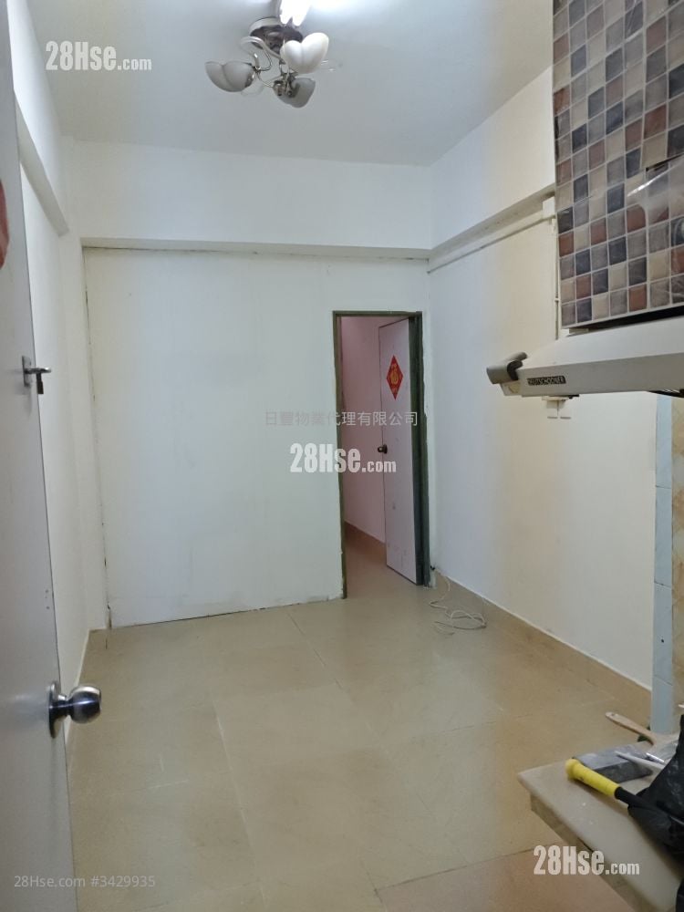 Chinese Mansion Rental 1 Bedroom , 1 Bathroom 180 ft²