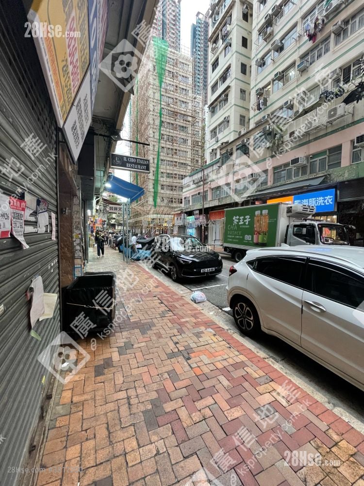 Cosmopolitan Estate Rental Studio , 1 Toilet