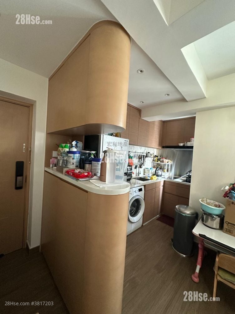 Walton Estate Sell 2 Bedrooms , 1 Bathroom 463 ft²