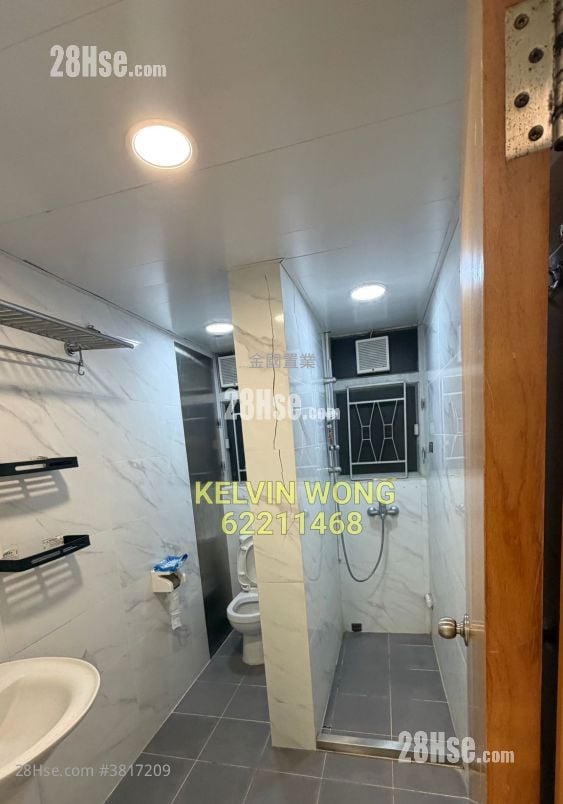 Man Ying Building Rental 3 Bedrooms , 1 Bathroom 665 ft²