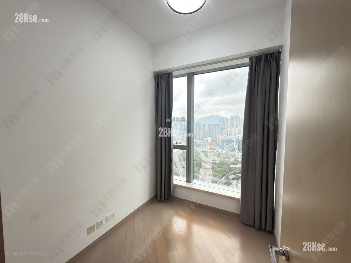 天玺 售盘 3 房 875 平方尺