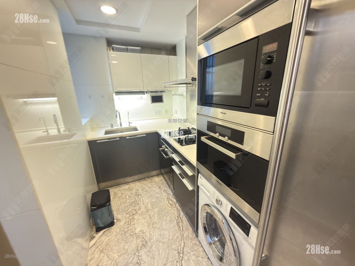 天玺 售盘 3 房 875 平方尺