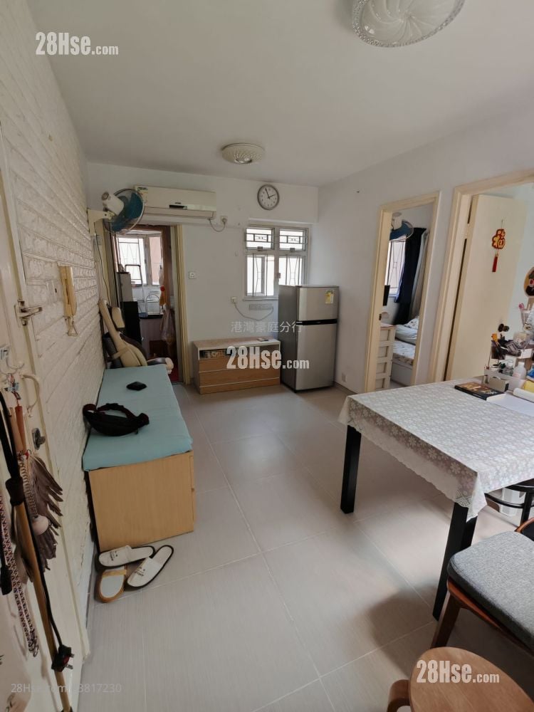 Marvel Court Sell 2 Bedrooms , 1 Bathroom 296 ft²