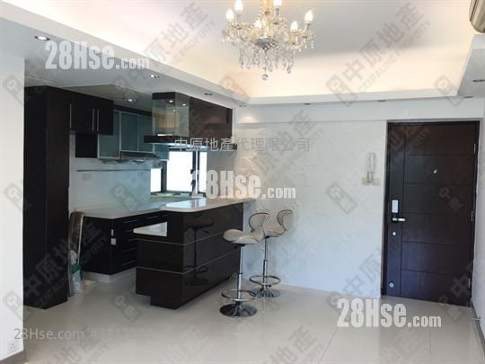 Shatin Plaza Sell 3 Bedrooms 612 ft²