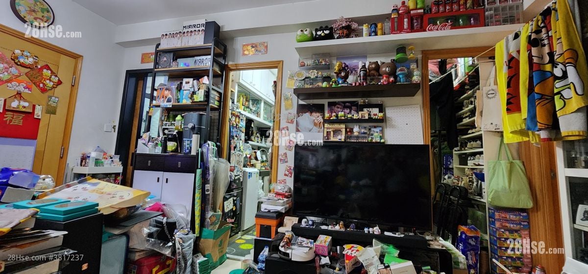 秀怡阁 售盘 2 房 358 平方尺