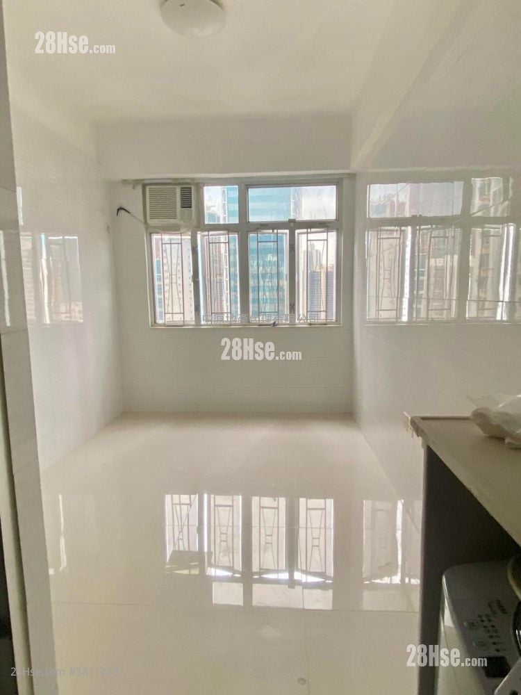 周合成大厦 售盘 2 房 306 平方尺