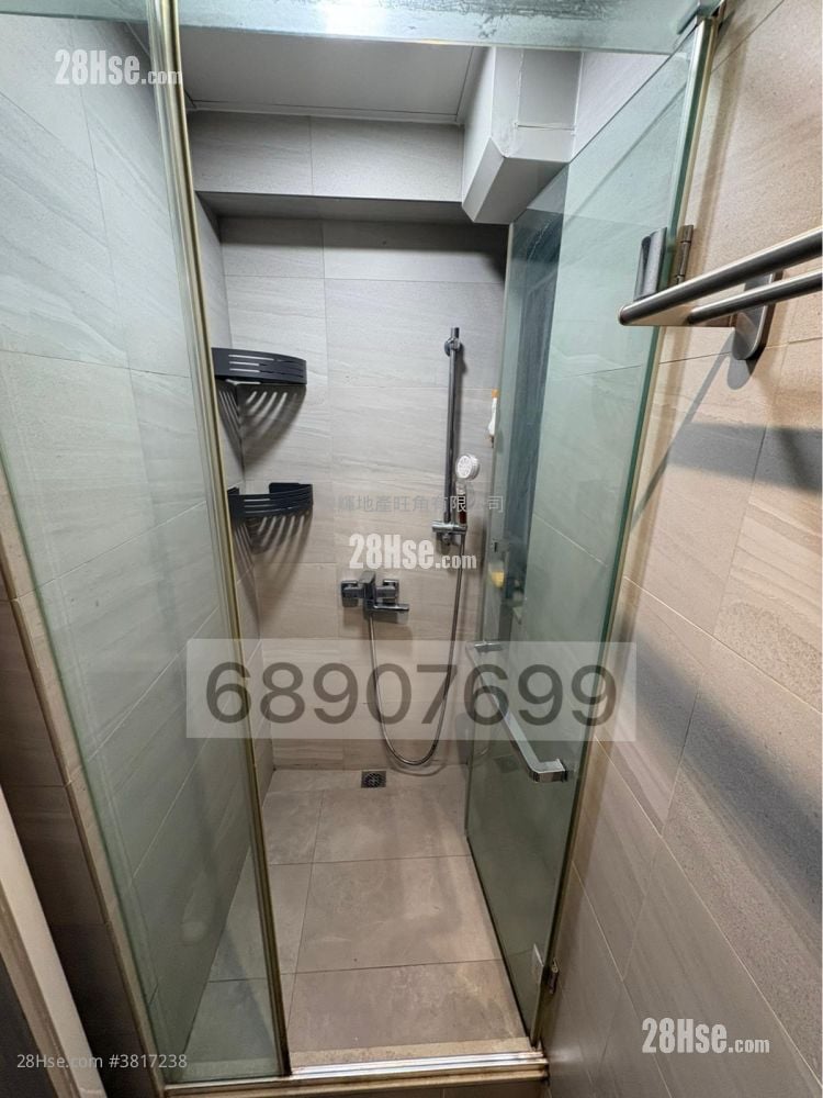 Hayon Building Rental 1 Bedroom , 1 Bathroom 251 ft²