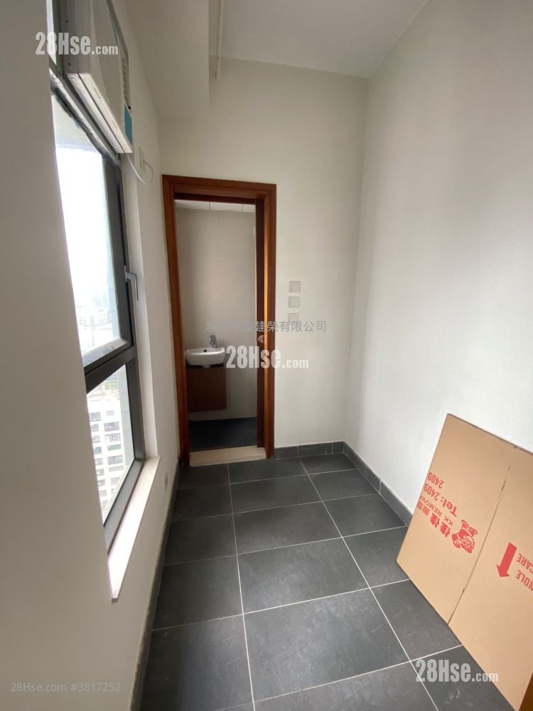 峰景 租盘 3 房 , 2 浴室 1,137 平方尺